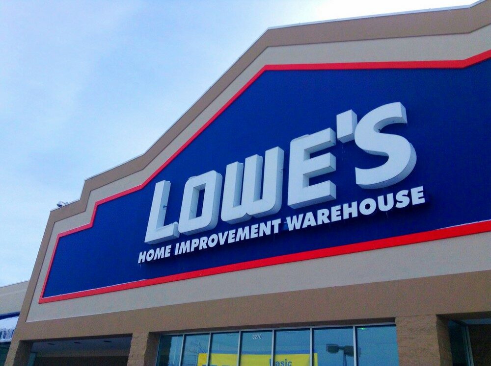 What Retailers Can Learn from the Lowe’s Board Announcement