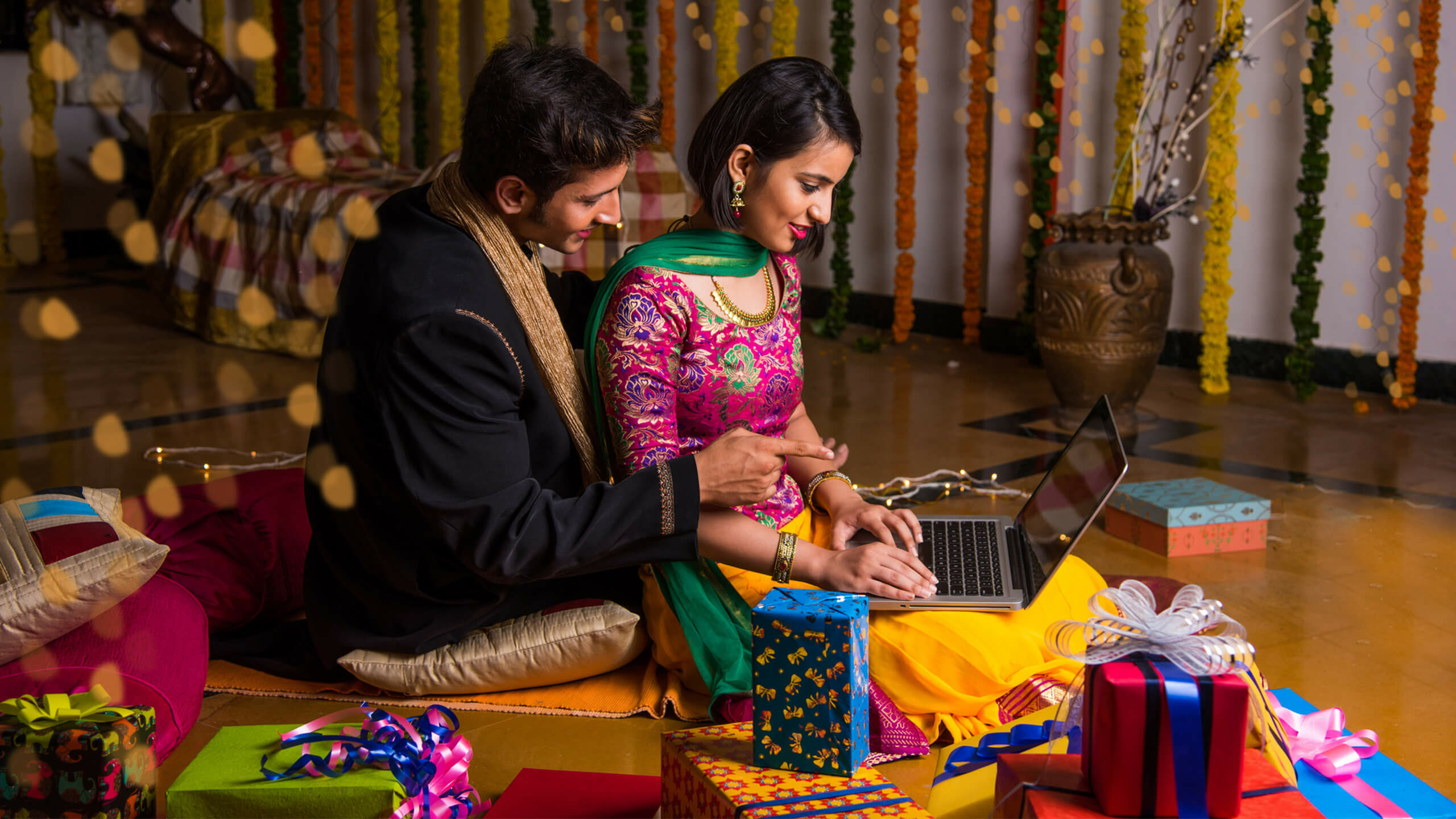 Gold, Gift Hampers & Gadgets – brands that sparkled this Diwali!